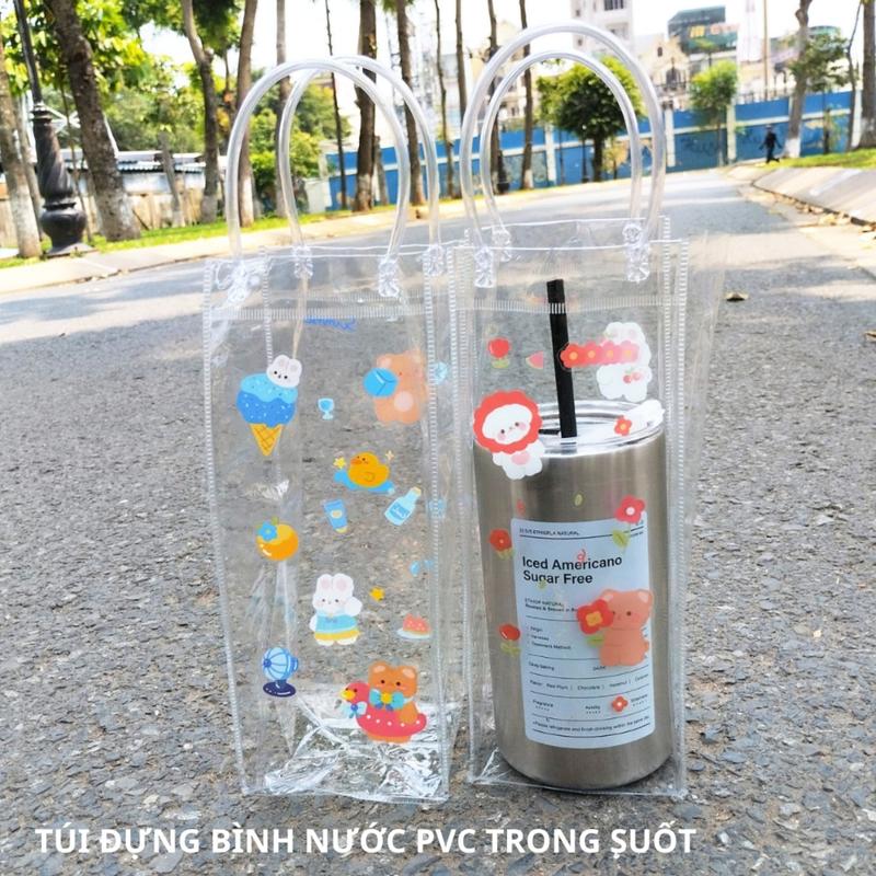 Túi nhựa PVC trong suốt đựng bình nước tặng kèm sticker trang trí