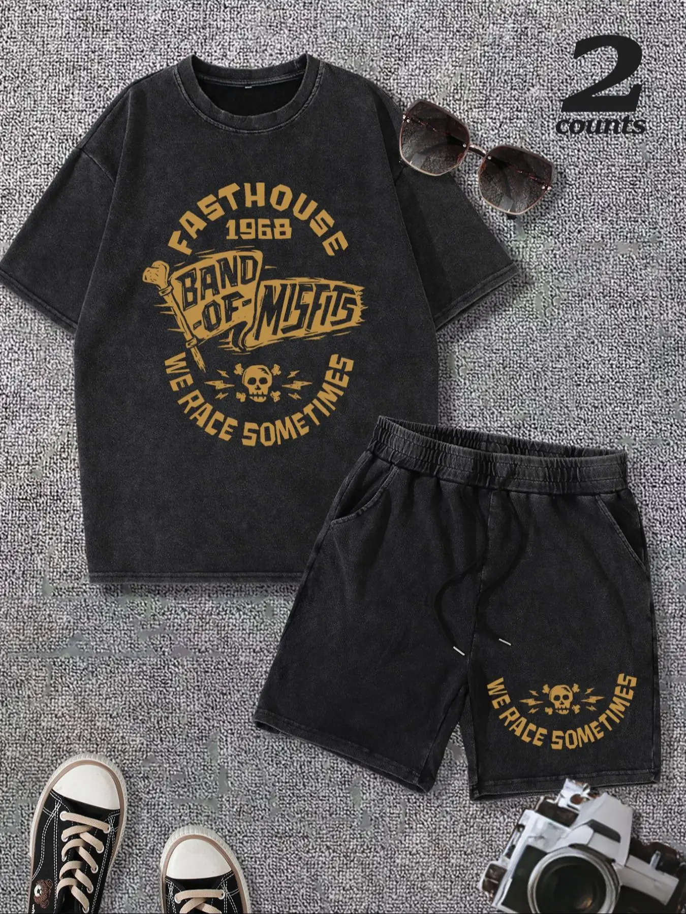 Men's Skull Print Short Sleeve Graphic Tee & Shorts Two-Piece Set, Regular Fit Casual Round Neck T-shirt & Shorts, Men's Summer Clothes Set for Outdoor
