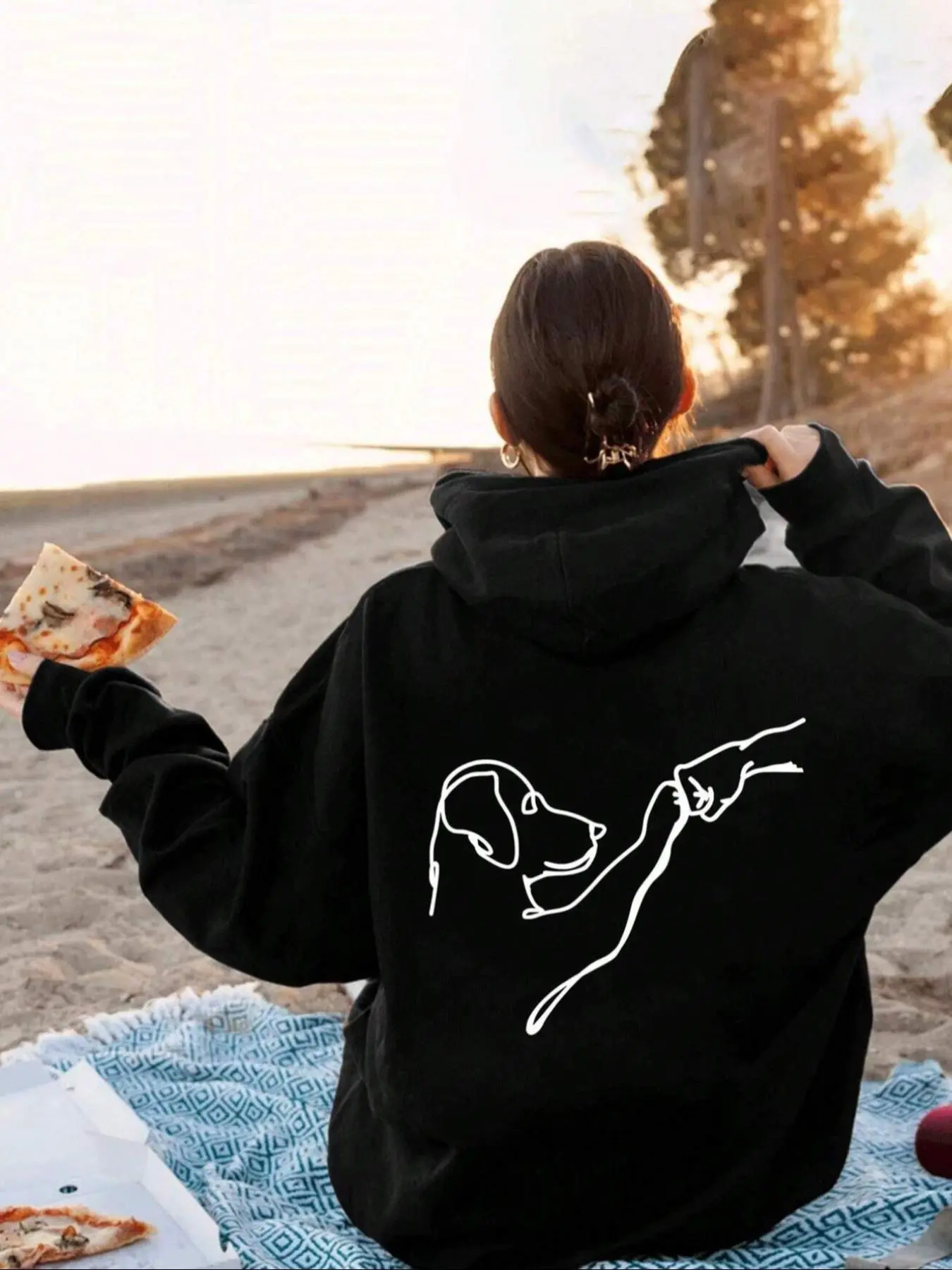 Women's Dog & Hand  Print Drawstring Pocket Hoodie, Casual Long Sleeve Hooded Sweatshirt for Fall & Winter, Women's Clothes for Daily Wear