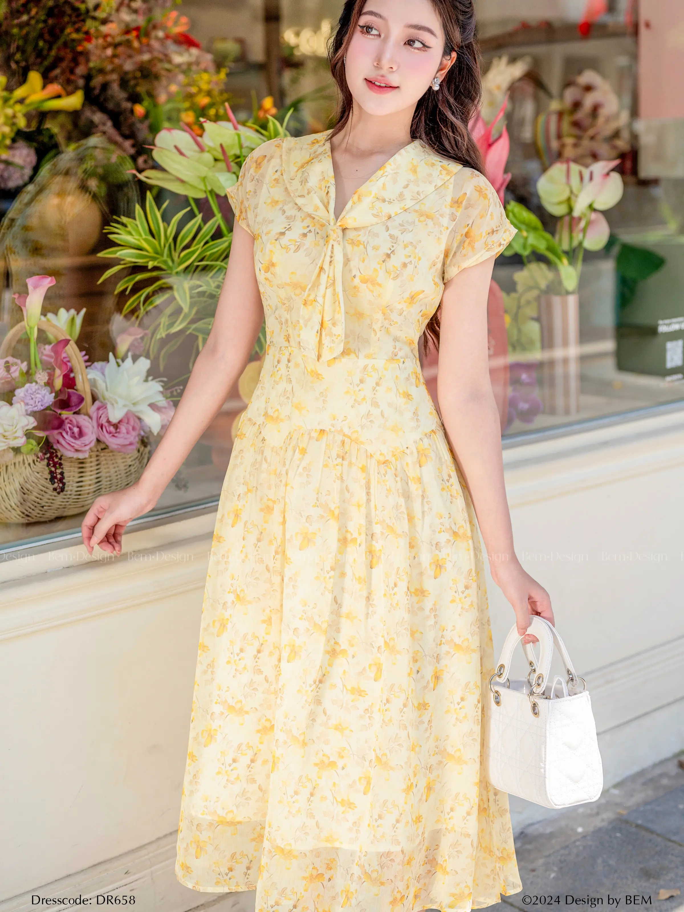 Đầm Hoa Nhí Vàng Dáng Dài Xoè Choàng Cổ Nơ Bem Design (DR658) Nữ Women Dress