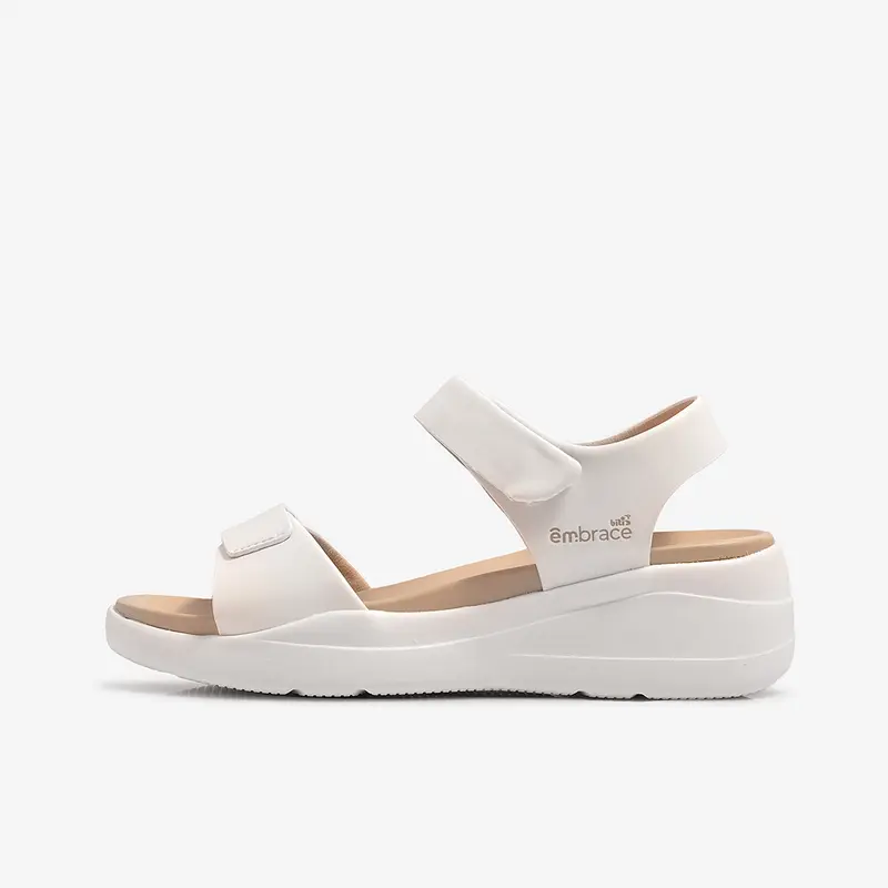 Sandal Nữ Biti’s Êmbrace BEW002000TRG (Trắng) 6