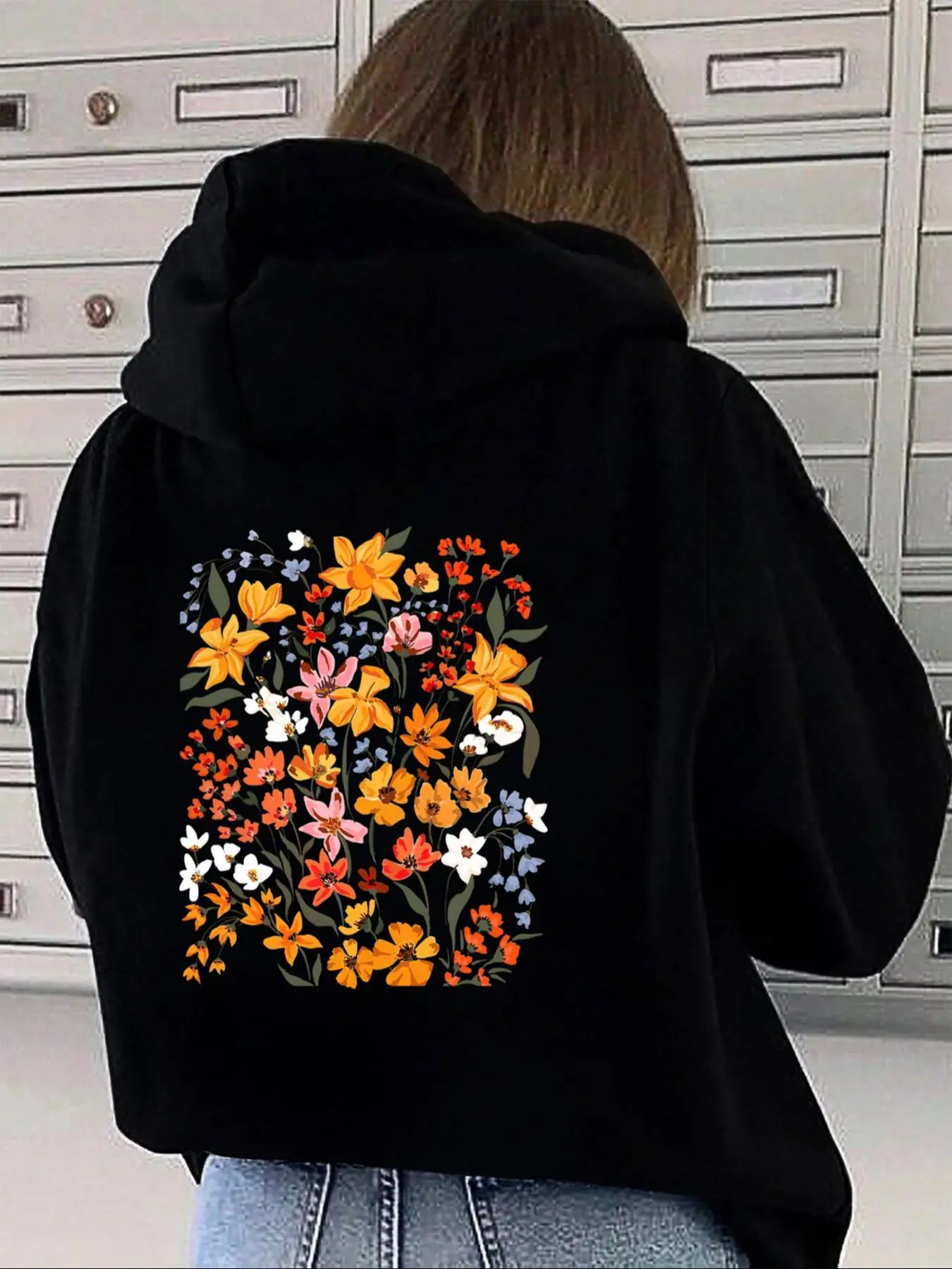 【Plus Size】 Floral Print Drop Shoulder Hoodie, Fashion Casual Drawstring Pocket Hooded Sweatshirt for Daily Holiday Outdoor Wear, Women Clothing for Fall & Winter