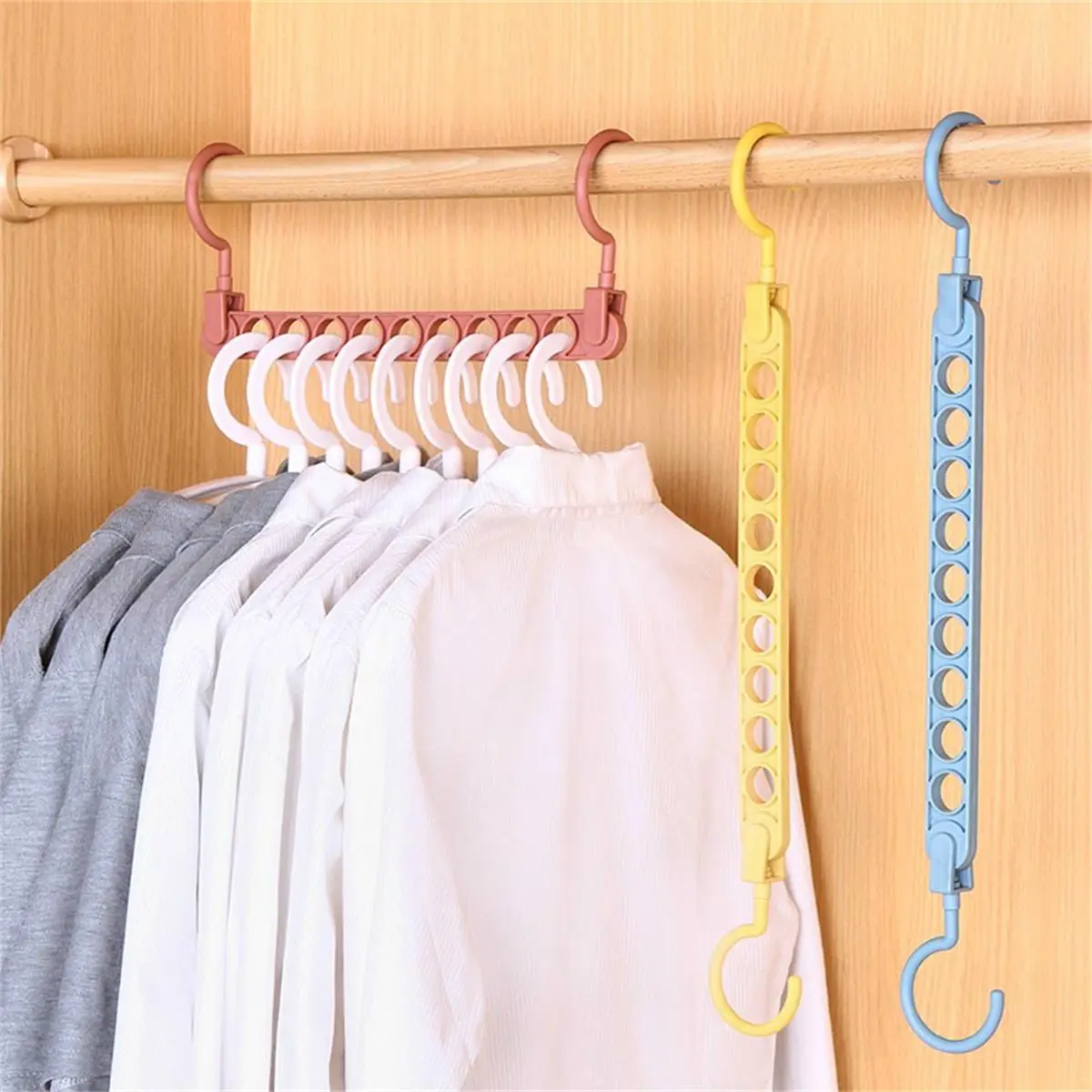 9 Holes 360 Degree Rotating Multi-Functional Household Magic Folding Clothes Hanger Anti-Slip Wardrobe Drying Rack