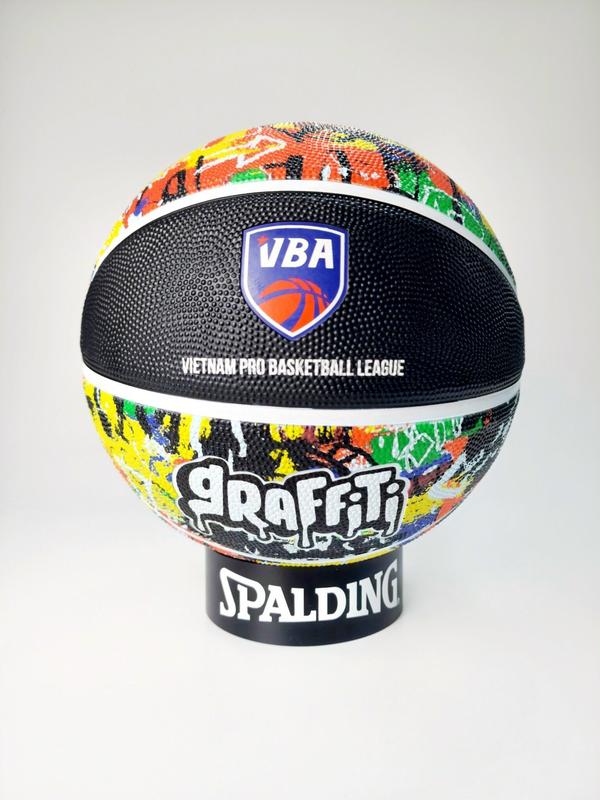 Quả bóng rổ Spalding Graffiti Rainbow Outdoor size 7 3