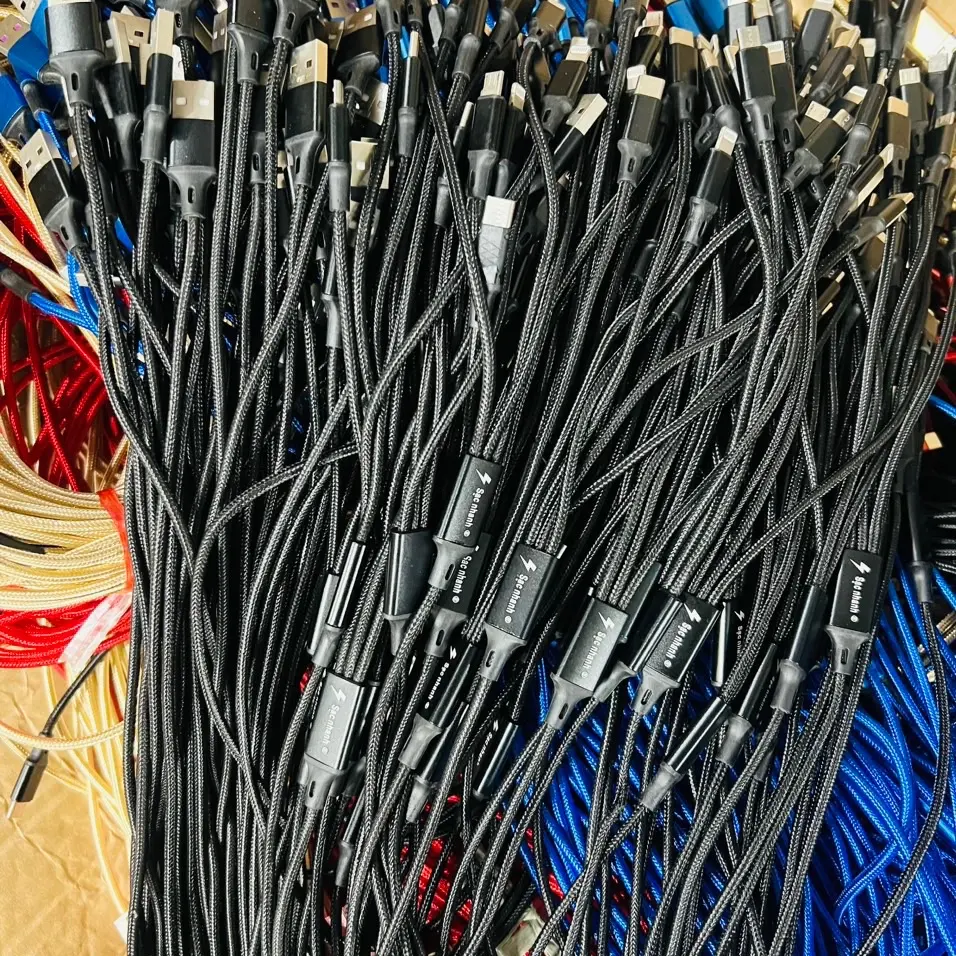 Cáp sạc 3 đầu Ip, ss, type-C