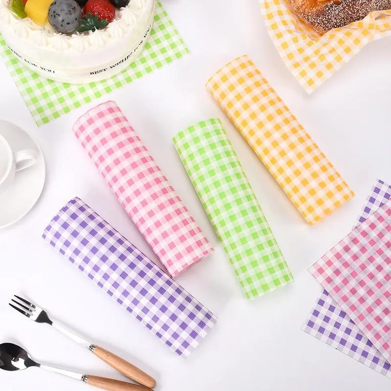 Kertas Minyak Alas Bento Motif