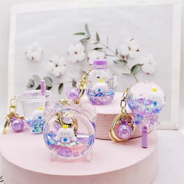 Product Introduction of Creative Liquid Oil Keychain Flowing Sand Keychain Crystal Ball Unicorn Floating Car Cute Bag Pendant 17