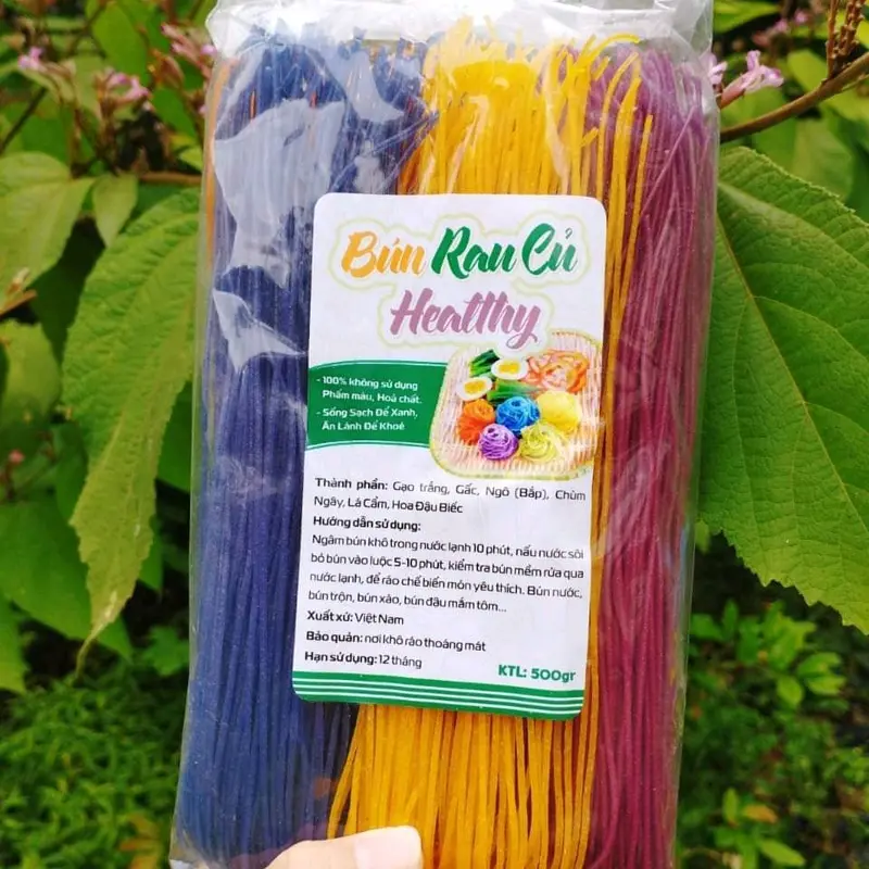Combo 2kg gồm: 500gr hủ tiếu trắng, 500gr hủ tiếu rau củ, 500gr bún rau củ, 500gr nui xoắn rau củ Food (Tặng 500gr nui xoắn rau) Thức Ăn 6