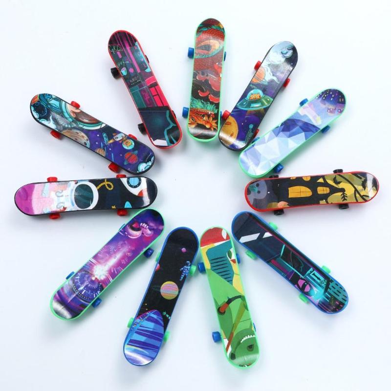 Finger Skate Toy, 10pcs/set Mini Multicolor Funny Finger Skate Toy, Party Decorations for Home School Game Office 4