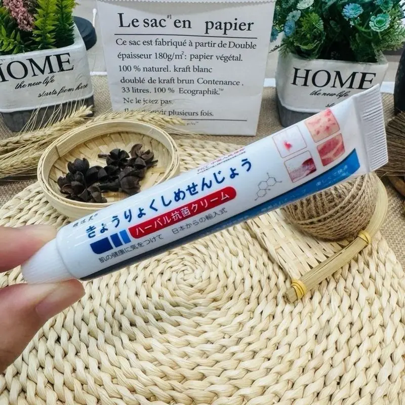 Kem Bôi Nấm Ngứa Viêm Da Cơ Địa NHẬT BẢN Hắc Lào, Tổ Đỉa, Vẩy Nến, Á Sừng, Lang Ben Hiệu Quả 2