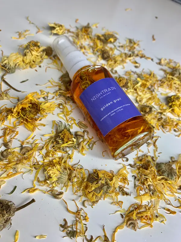 Golden Grail Oil Face Cleanser 1