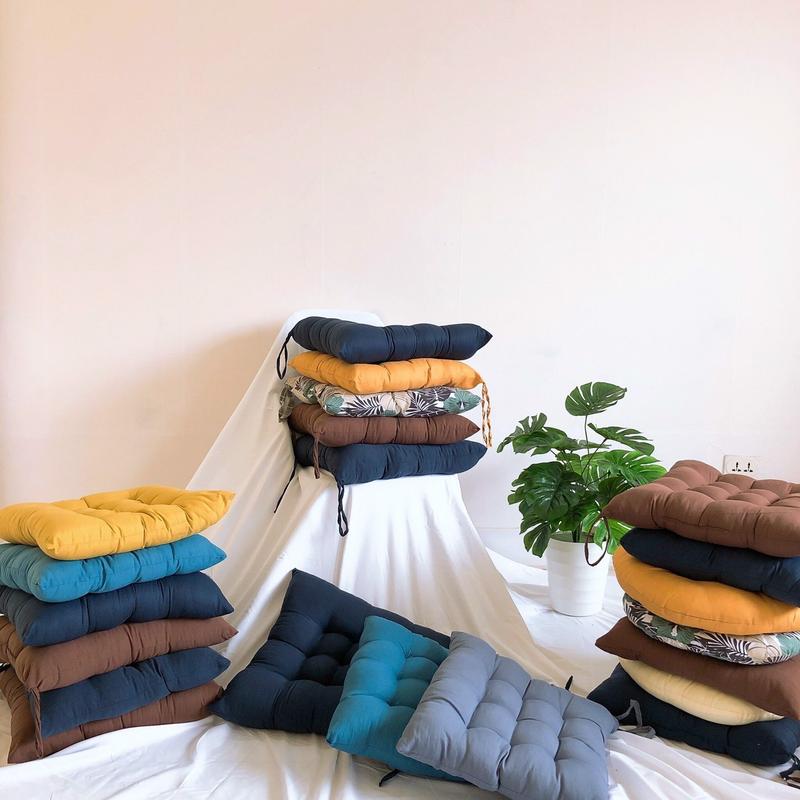 Đệm ngồi bệt, nệm tròn vuông đũi nhiều màu, lót ghế trong nhà ghế văn phòng cực xinh, siêu êm (40x40cm) dem  ghe