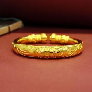 สร้อยข้อมือเปิดหัวฟักทองดอกไม้ดอกโบตั๋น สีทอง สไตล์วินเทจ สร้อยข้อมือดอกไม้หนา เครื่องประดับทำมือ ปรับได้และอเนกประสงค์ สามารถใช้เป็นเครื่องราง เหมาะสำหรับเป็นของขวัญวันเกิด