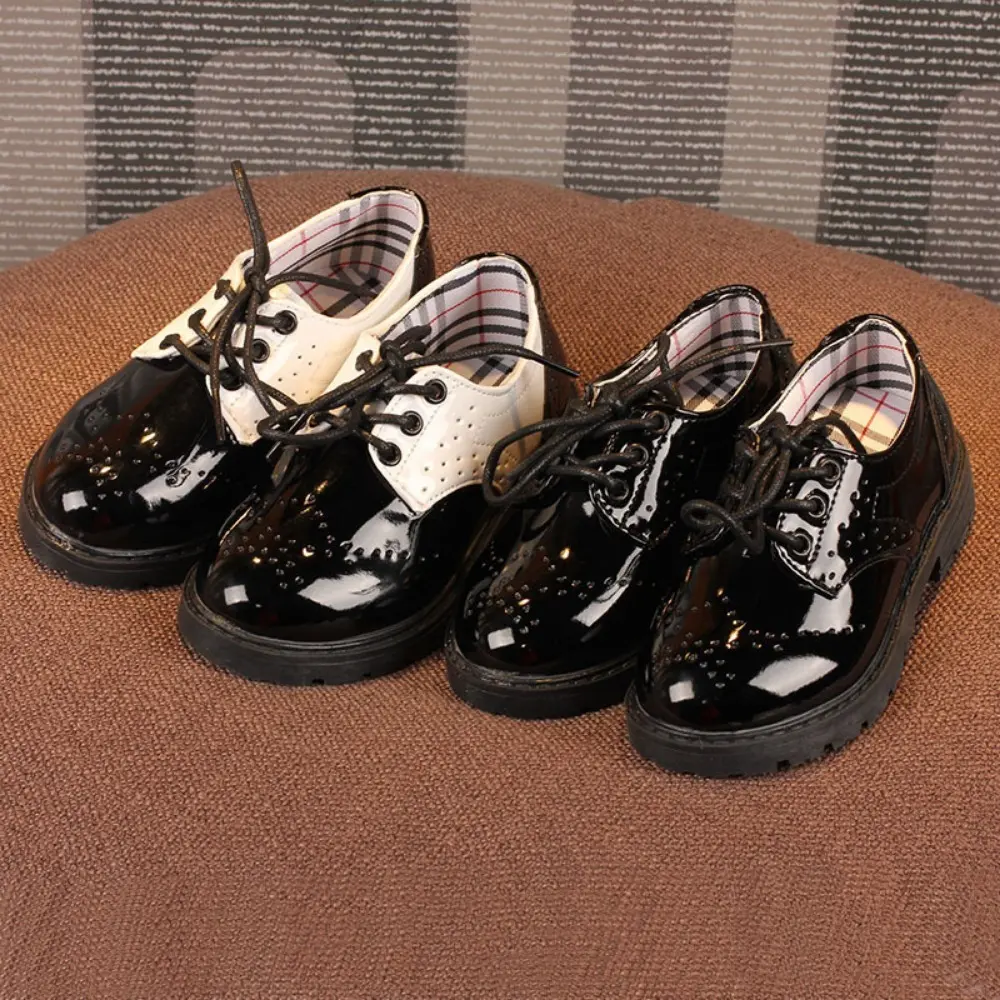 2024 Chinese New Year school season, boys' performance shoes, girls' casual small leather shoes, British style fashion, one piece for classmates