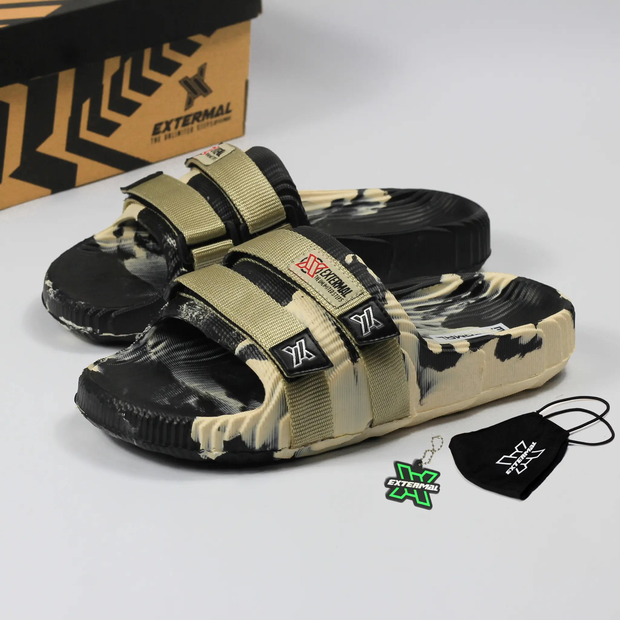 EXTERMAL - Godwil Cream - Sendal slip On sandal slide Pria Selop Cowok Terbaru