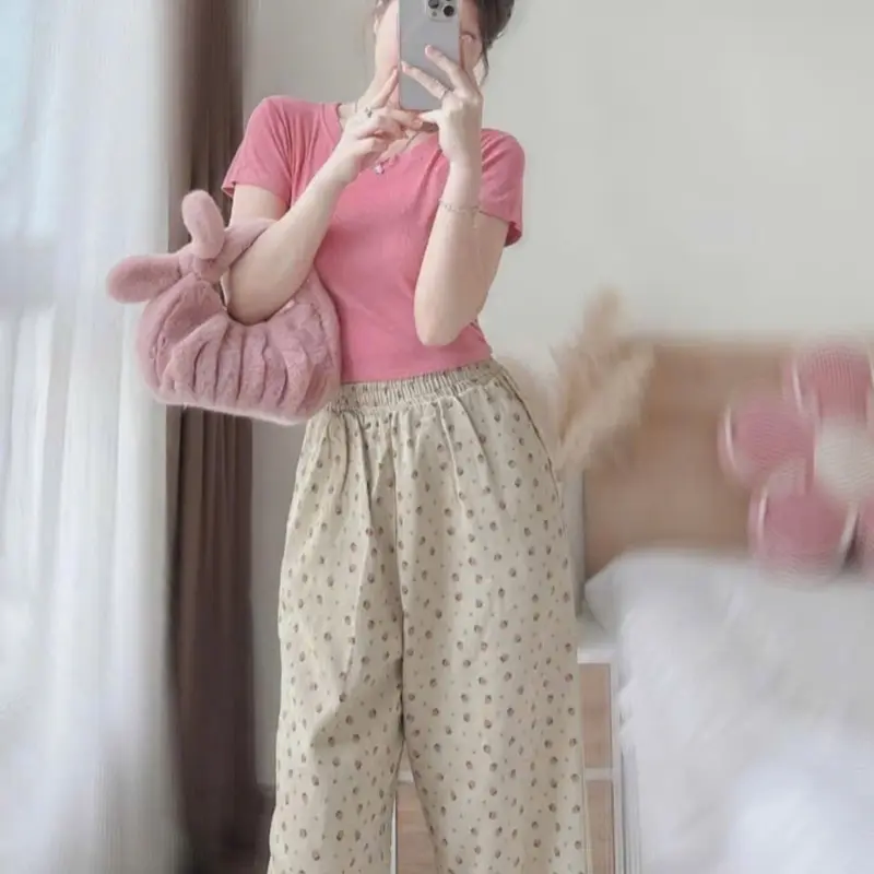 Sét áo thun tăm quần dày trái dâu 2màu Trắng Hồng  Women 1