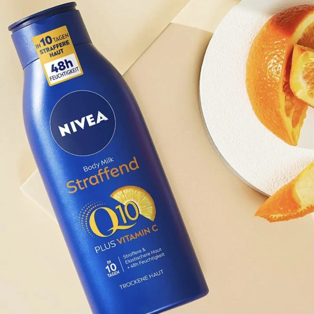BODY LOTION  Q10 + VITAMIN MÀU XANH 400ML dành cho làn da khô
