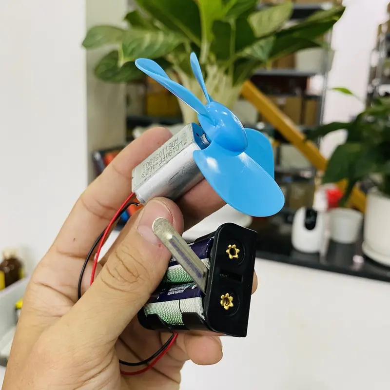 Bộ lắp quạt mini motor 180 dùng học tập thí nghiệm DIY - LK0517 2