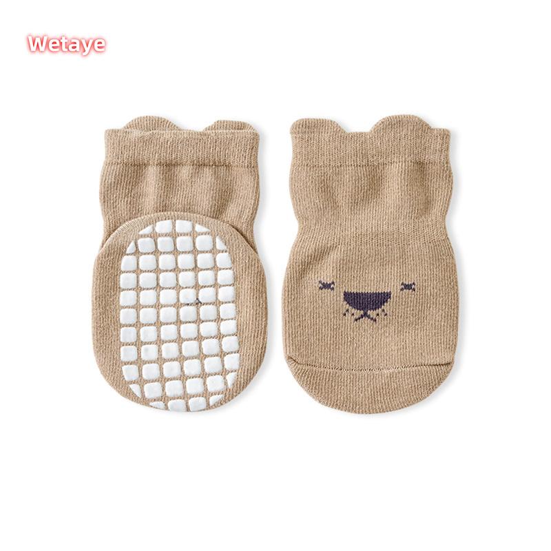 Product Introduction of Boys and girls mid-tube socks Cute cartoon printed cotton socks with gripper Suitable for infants and young children Soft fabric 26