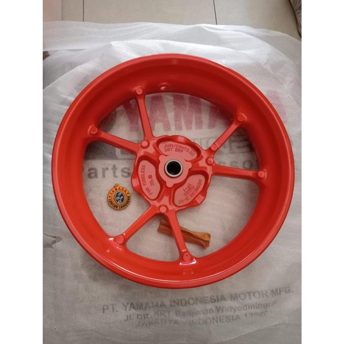 Gambar VELG PELEK BELAKANG YAMAHA AEROX ALPHA CYBERCITY ABS /TURBO OREN CAKRAM ORIGINAL YGP BWP-F5338-00-P0 dari Yamaha Lancar Langgeng Kab. Banjarnegara Tokopedia
