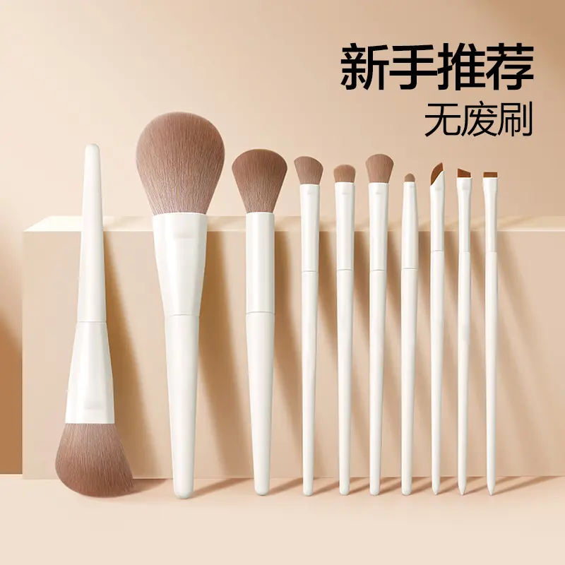 Makeup brush set recommended by beauty bloggers for beginners.The full set is super soft and full set for eye painting.Students can use affordable beauty tools makeup  set