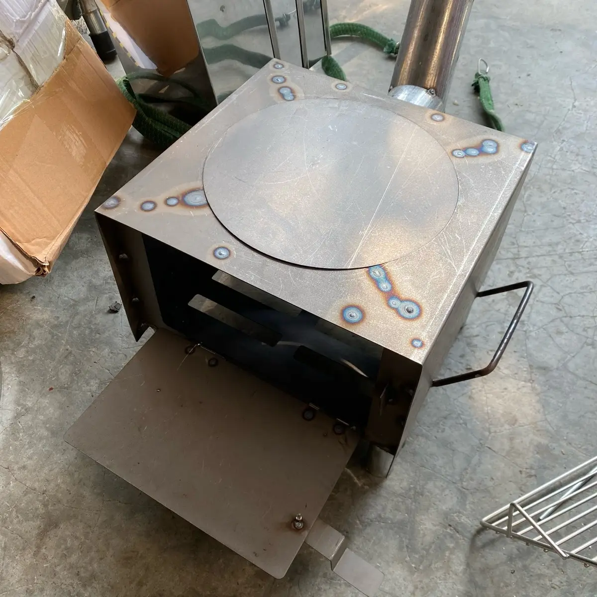 Bếp củi 27cm  kèm miếng chống đen nồi không khói thông minh tiện lợi-tiết kiệm-đa chức năng loại có ống khói nâu lò bếp  đun bếp  củi xay