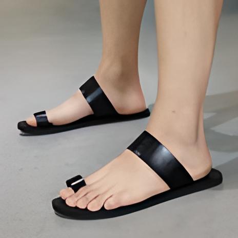 Product Introduction of Sandal Pria Terbaru H Brand Queen Shoes Sandal Pria Terbaru / Sandal Puyuh / sandal pria dewasa / sandal pria Karet Sendal Jepit 3
