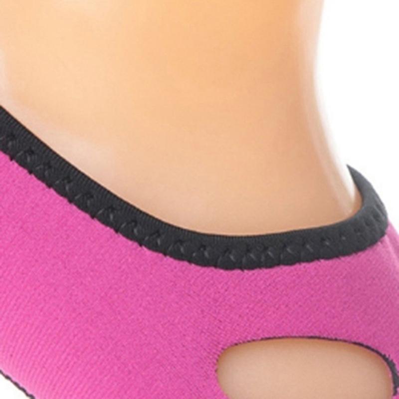 Product Introduction of Diving socks female male beach swimming water sports socks surfing diving snorkeling 37
