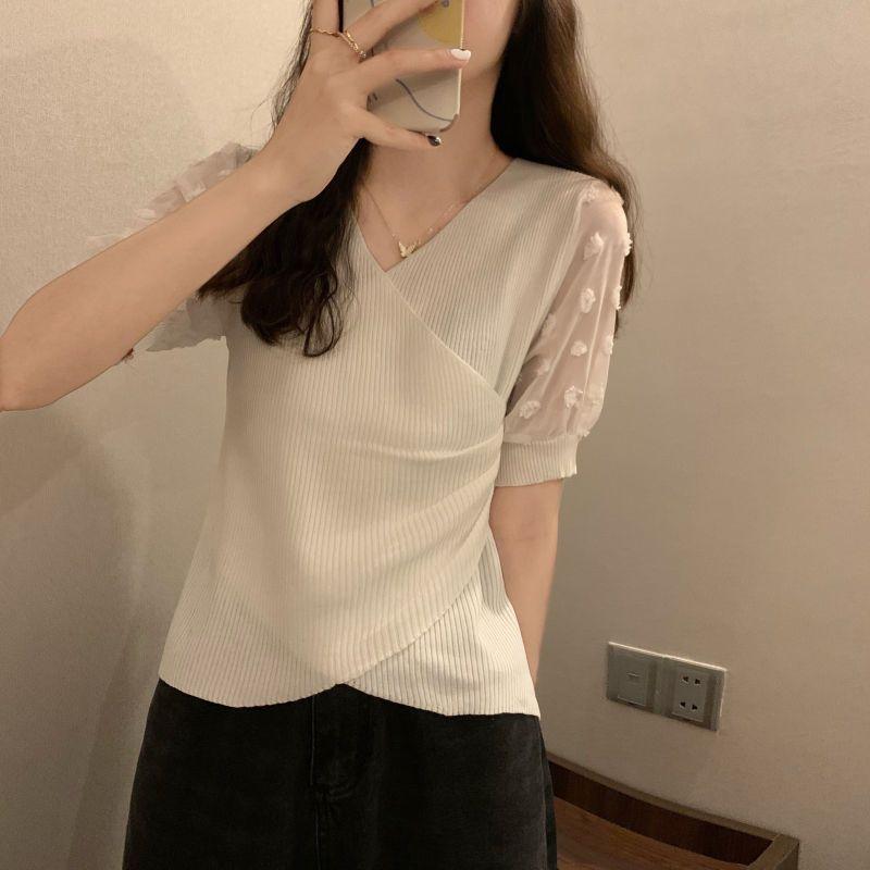 Product Introduction of Áo Thun Thiết Kế Voan Dáng Ôm, Knatwear, Cổ Chữ V, Ngắn, Dành Cho Nữ, Màu Đỏ Ngủ, Quần Áo Nữ 13