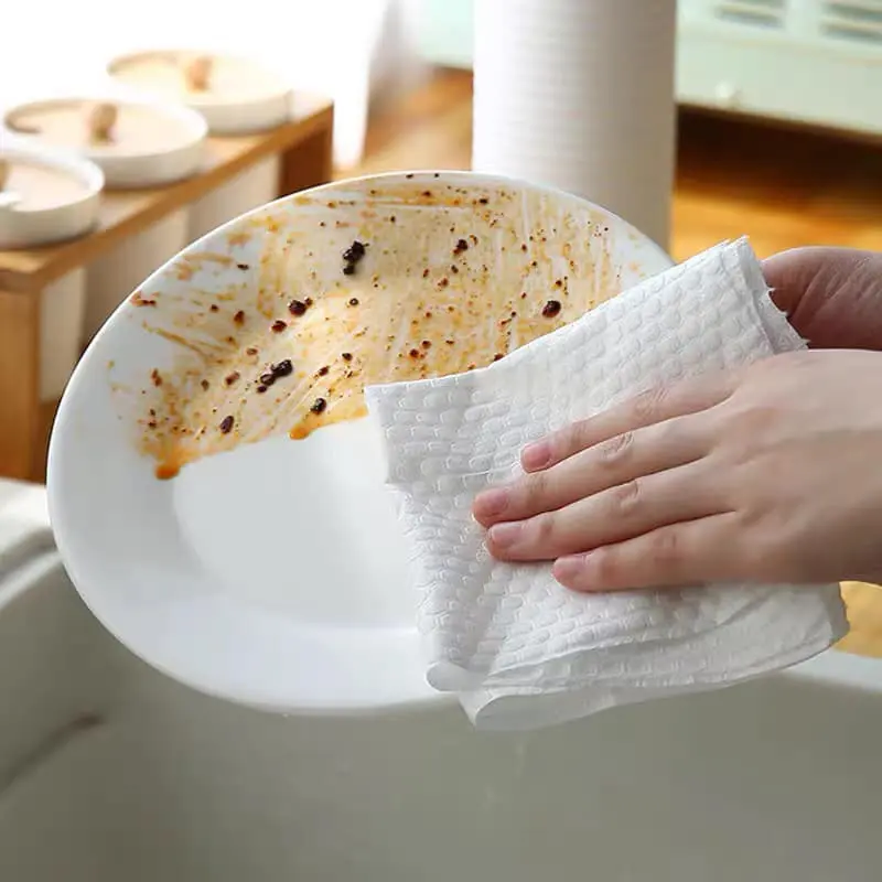 Cuộn 50 tờ giấy vải không dệt đa năng 1