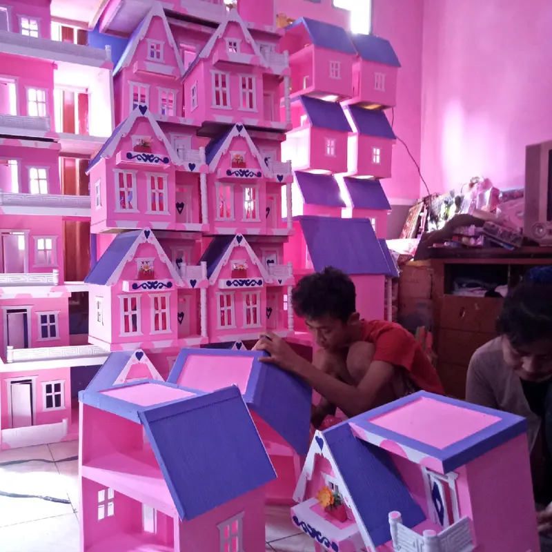 rumah boneka barbie 2