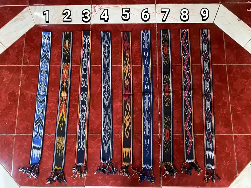 Kain Syal Tenun Ikat Kepala 0