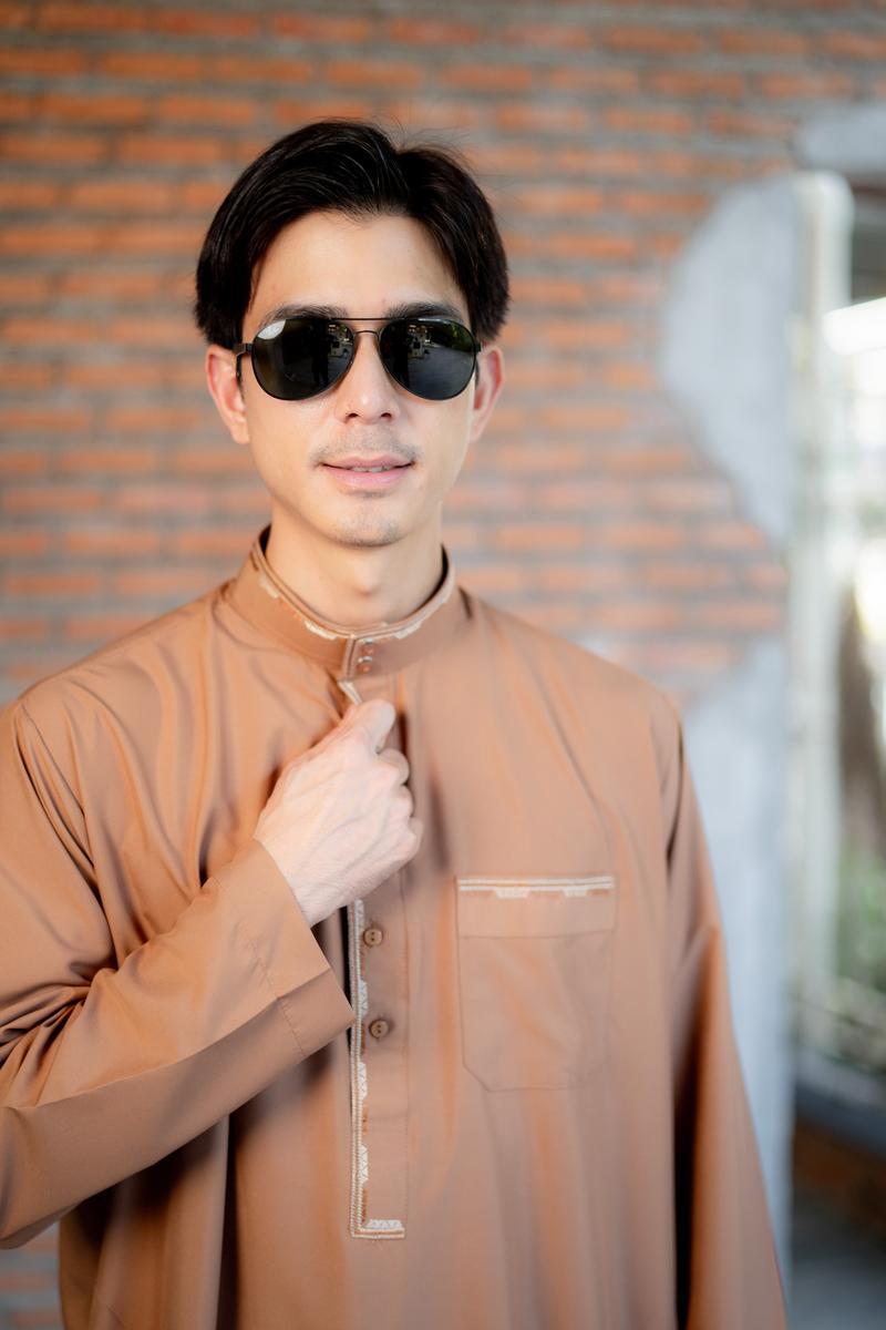 Product Introduction of โต๊ปชายแขนยาว ยอดนิยม เนื้อผ้าไม่ร้อนผ้าสบายทิ้งตัว เหมาะสำหรับใส่ละหมาดออกงานอิสลาม AE48 วาริสมุสลิม 19