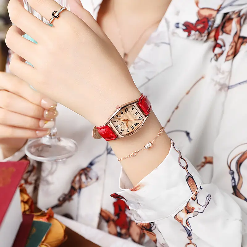 Women's Quartz Watch Retro Style Barrel-Shaped Belt Watch Female Student Simple Watch Female