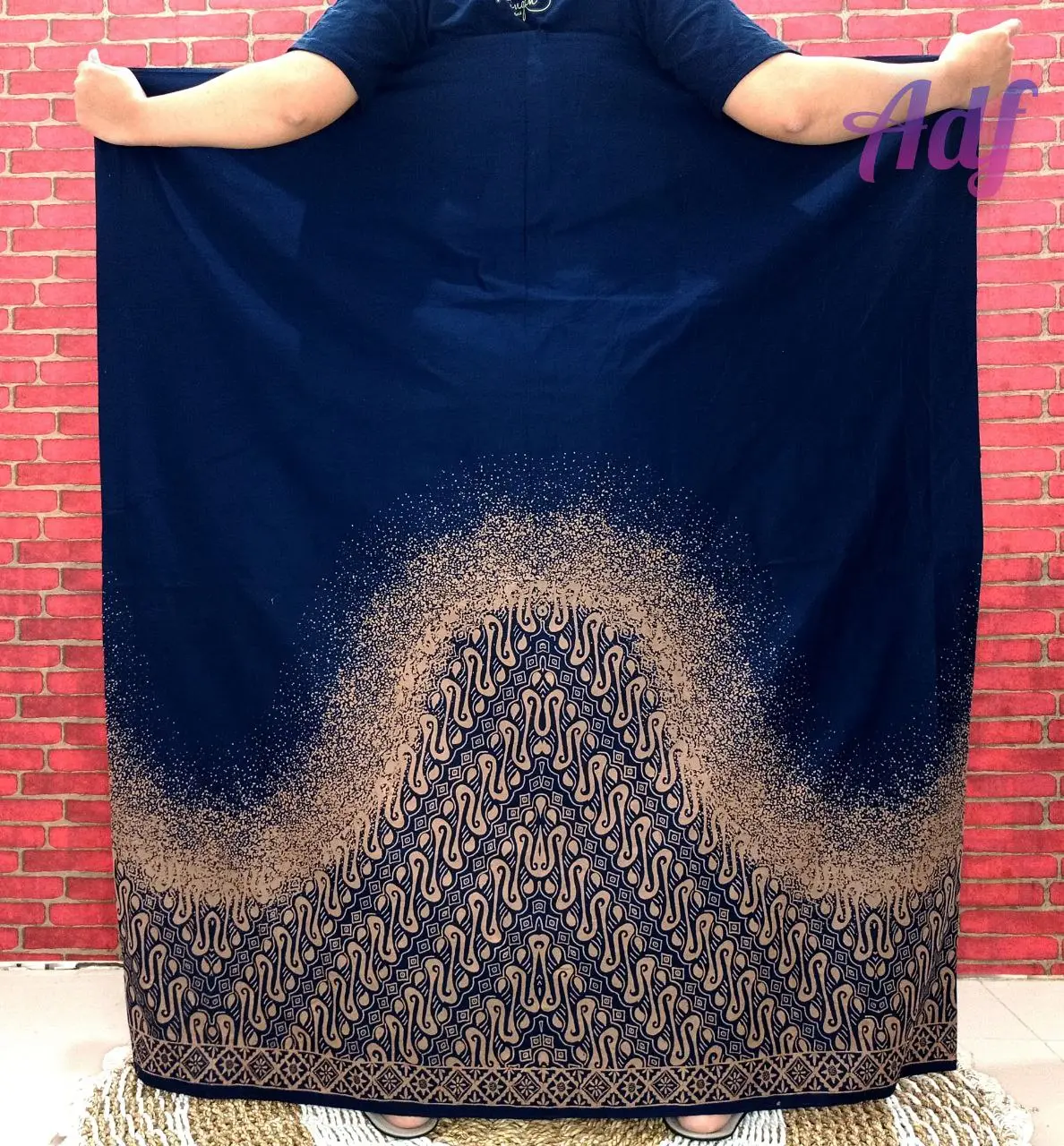 SARUNG BATIK PRIA DEWASA BATIK KAWUNG PARANG Polka Dot Katun Navy Hitam Pekalongan Muslim Santri  Motif sarung pria dewasa sarung  wayang