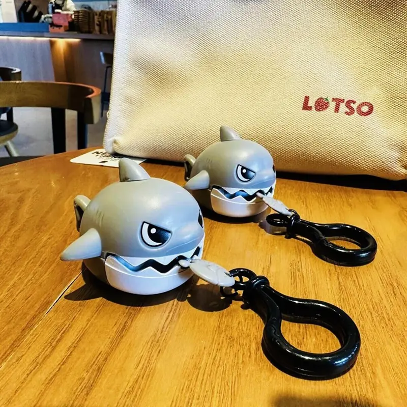 [COD] Hadiah Ramadhan Cute Gantungan Kunci Hiu Gantungan Kunci Lucu Aksesoris Tas Sekolah Hiu Kecil Dengan Tali Tarik Hadiah Untuk Teman Bag Hangers Keychain Merah 5