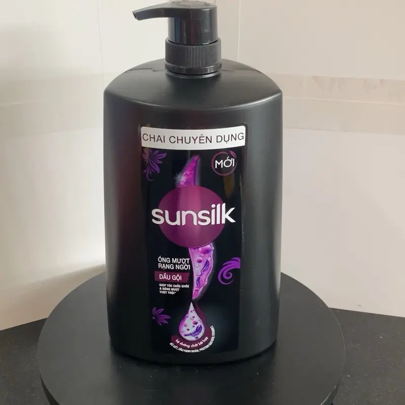 Dầu gội Sunsilk hỗ trợ làm sạch và Dưỡng tóc mềm mại cho tóc ngát hương 1400G/Chai [1]