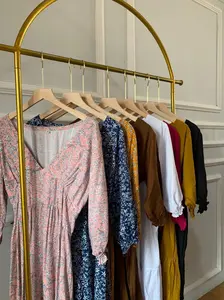 Viola Midi Dress / Thata Shop