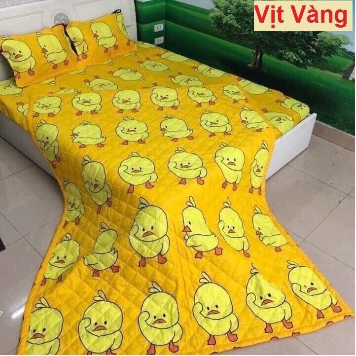 Bộ Chăn Ga Vỏ Gối 5 MÓn VỊT VÀNG 1 Drap + 2 Vỏ Gối Nằm + 1 Chăn Hè + 1 Vỏ Gối Ôm SIÊU CUTE ND BEDROOM