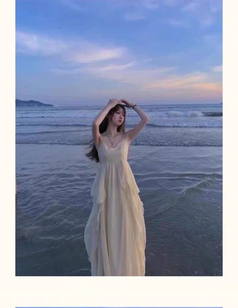 Product Introduction of 2025 French Style Beach Vacation Dress High-end Sanya Travel Outfit Super Fairy Small Stature Photo Spaghetti Strap Dress 14