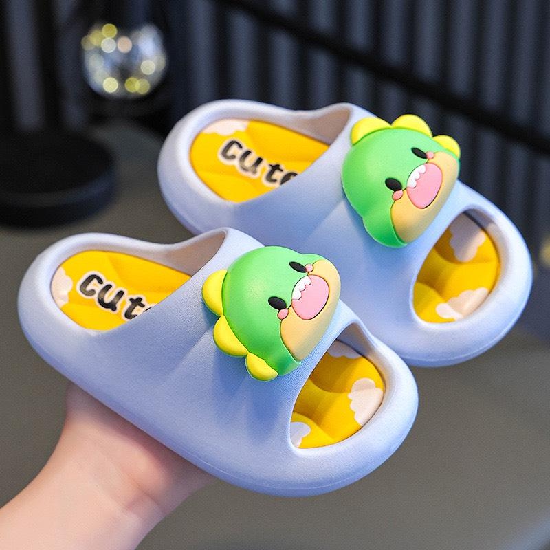 MUA 1 TẶNG 1 Dép Sandal Dép bánh mì siêu mềm hình khủng long 3D siêu đẹp cho bé trai
