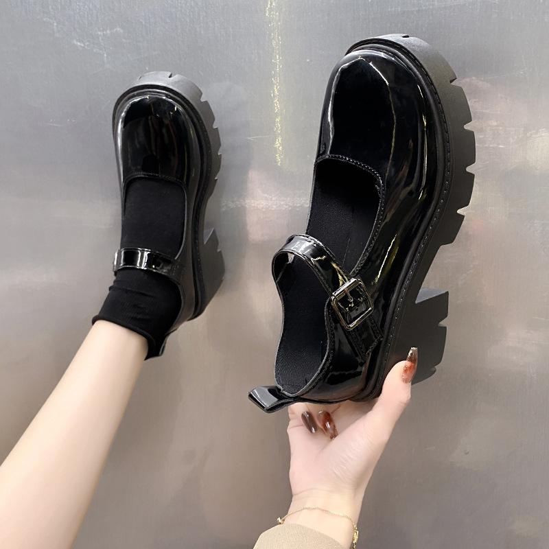 Sepatu Wanita Sepatu Cewek Glossy FN-001 Ringan Nyaman Tidak Lecet Anti Selip Shoes Heels 6