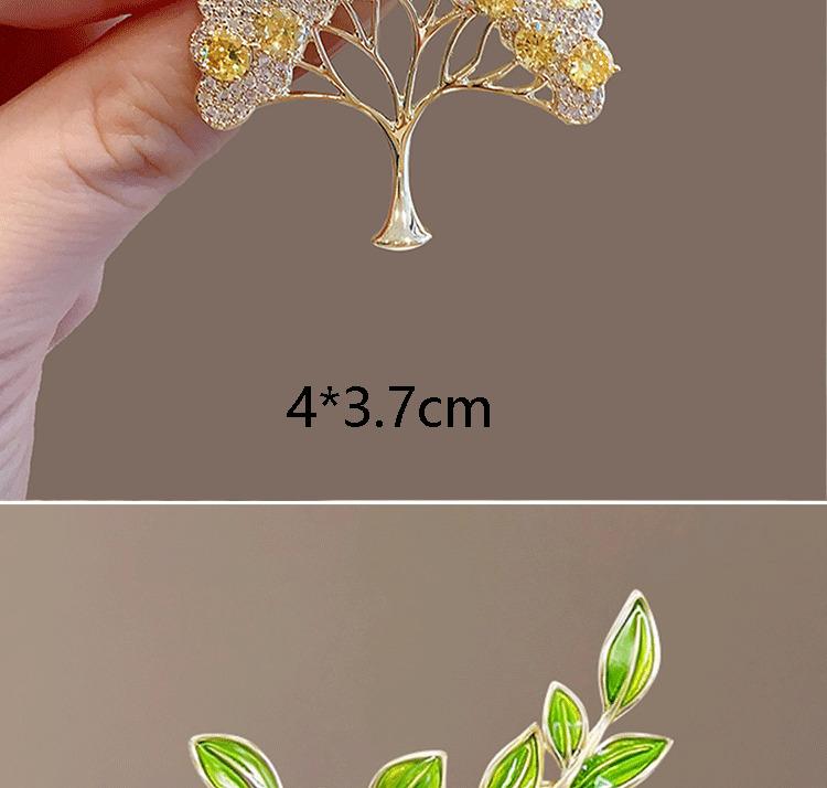 Product Introduction of Flower pearl studded diamond brooch anti glare buckle brooch chest flower small brooch 11