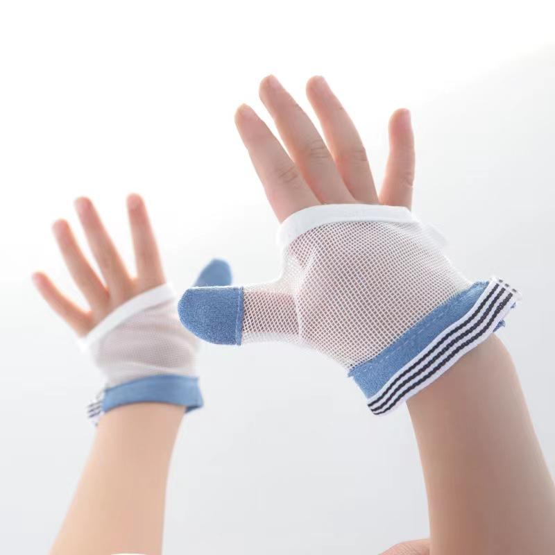 Product Introduction of 1 Pair Infant Children Anti Biting Eat Hand Protection Gloves Prevent Baby From Fingers Helps Stop Sucking Nails Harmless Suit 15