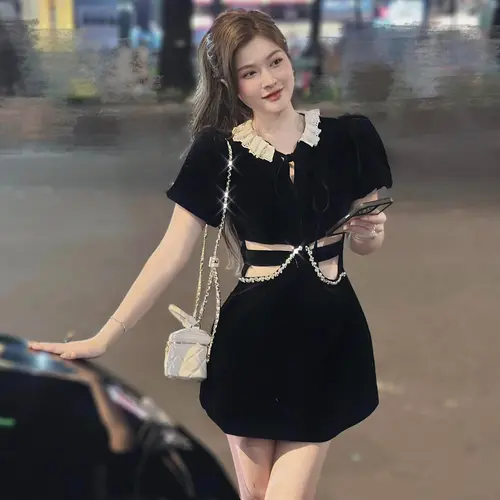 Váy nhung cổ bèo khoét eo đính ngọc tay bồng đầm thiết kế nữ công sở cao cấp sang trọng Mai Chi Store MC017 Dress Denim Women Kim Tuyến Màu Đen