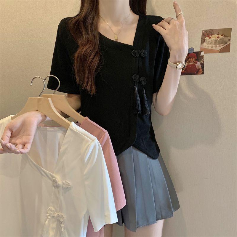 Product Introduction of Women's New Chinese Button Irregular Short T-shirt Fat Mm Cover Belly V-neck Top Womenswear Blouse Check Flat 24