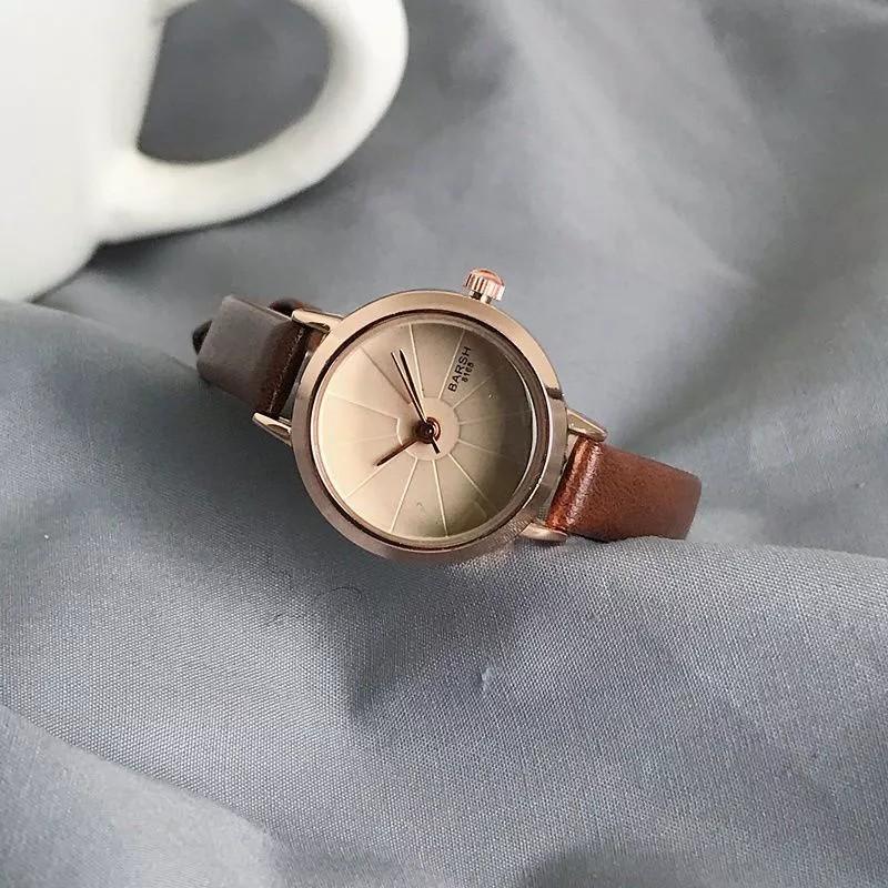 Product Introduction of Jam Tangan Wanita Barsh Vintage Jam Tangan Korea Analog 1