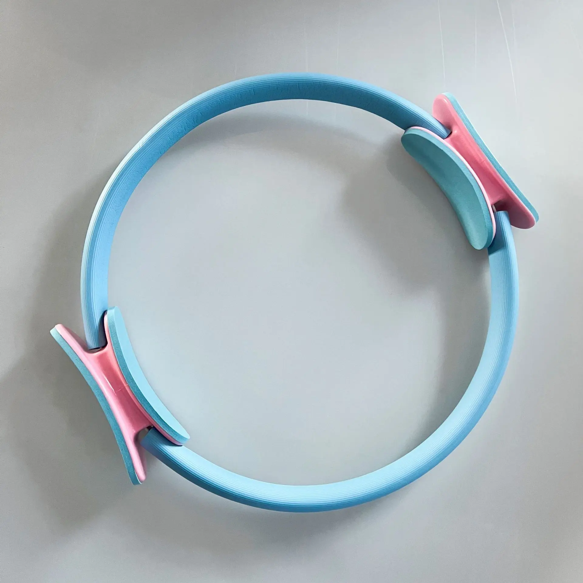 Pilates Ring Fiberglass Resistance Circle Yoga Slimming Ring for Leg ...