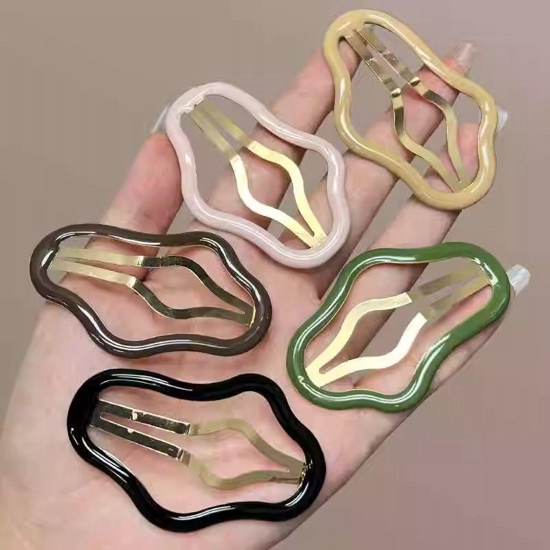 Product Introduction of Kẹp Tóc Đám Mây, 30 Ngày Bán Chạy 7519 Miếng, Dành Cho Nữ, 2024 Hàng Mới Về, Thích Hợp Cho Tóc Gãy, Tuyệt Vời Để Sắp Xếp Tóc, Cho Trán Và Bên Hông, Đồ Cài Tóc Kẹp, Kẹp Tóc 4