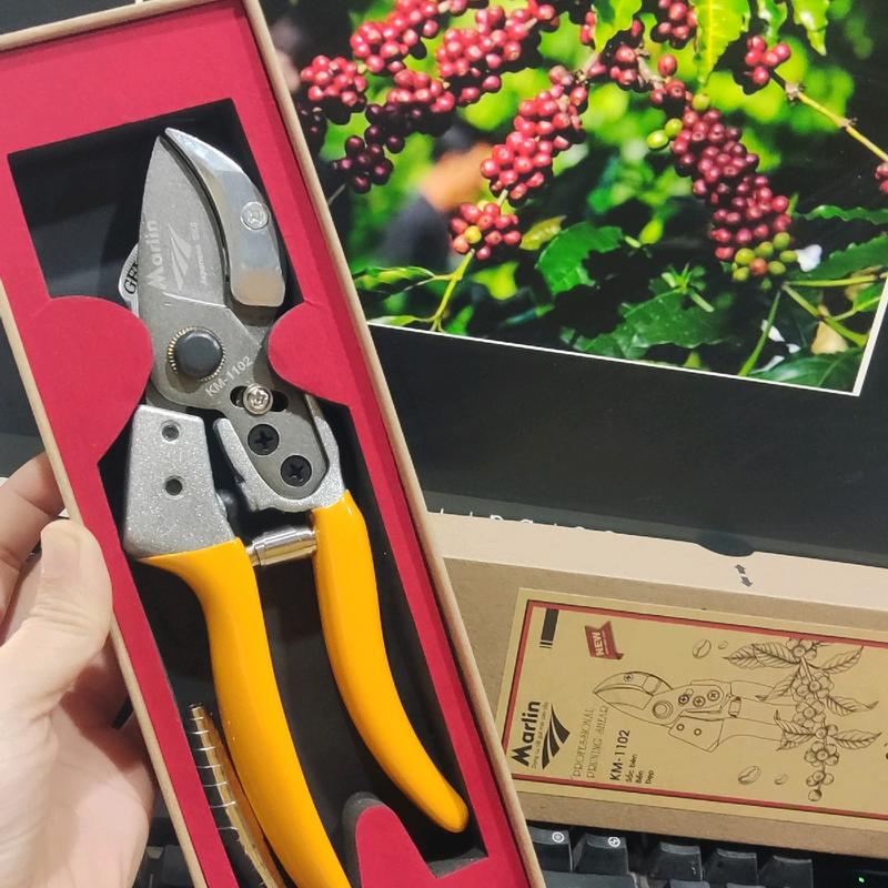 kéo cắt cành hộp marlin cắt tỉa cành cafe, cây kiểng, cây bon sai thiết kế có trợ lực